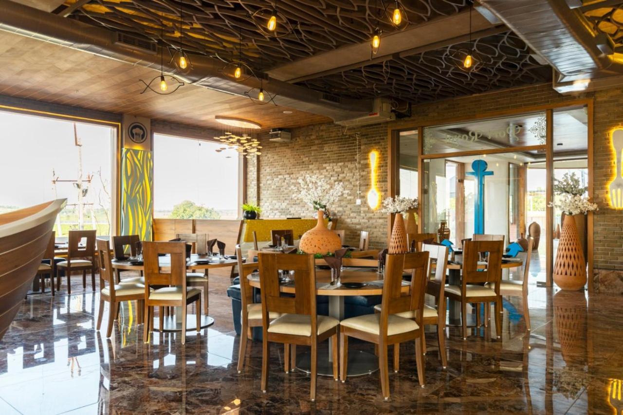 The Heaven Water Park And Resort & Restaurant Virpur Eksteriør billede